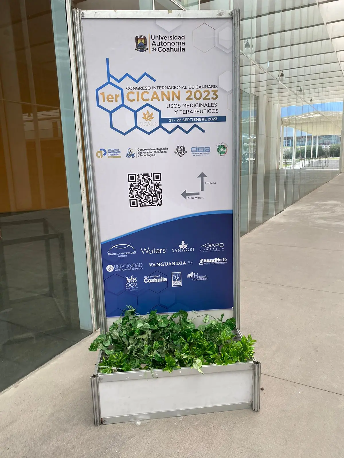 Imagen relacionada con el catálogo de Expo Contacto